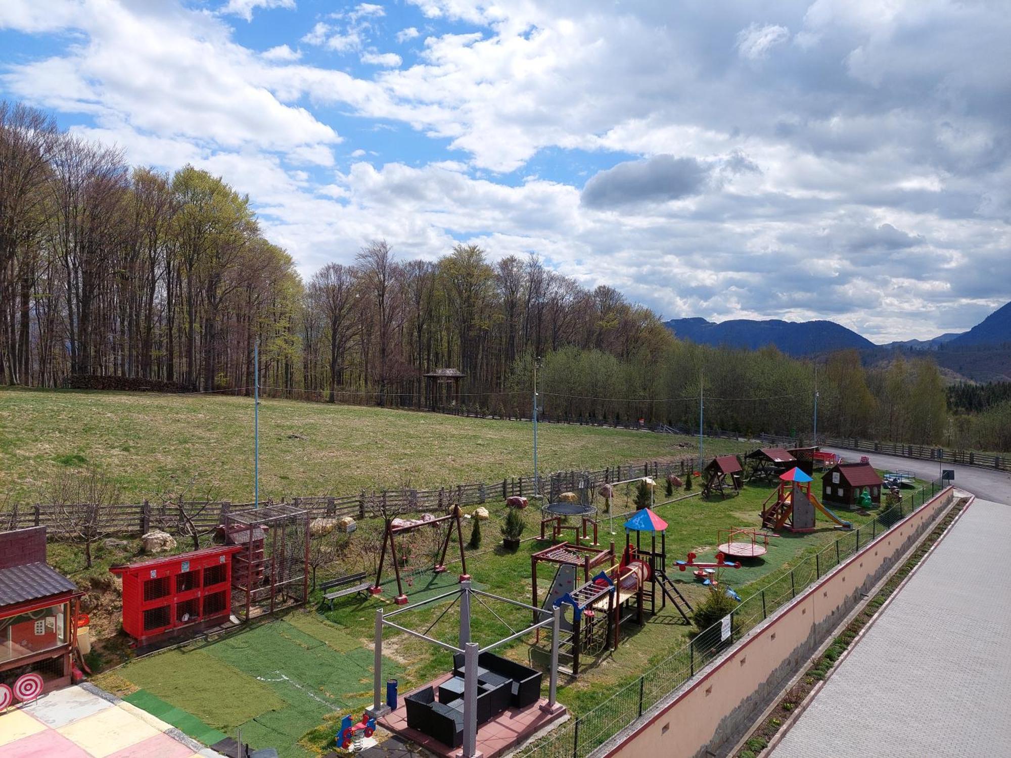 Pension Chalet Poiana Marului Ranch Экстерьер фото