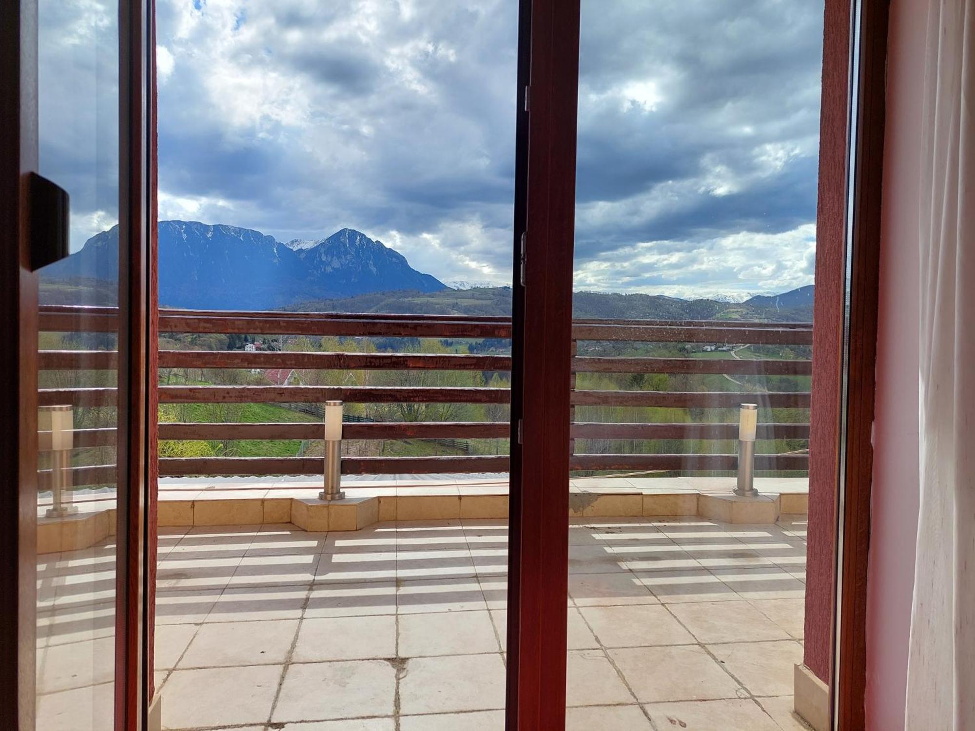 Pension Chalet Poiana Marului Ranch Экстерьер фото
