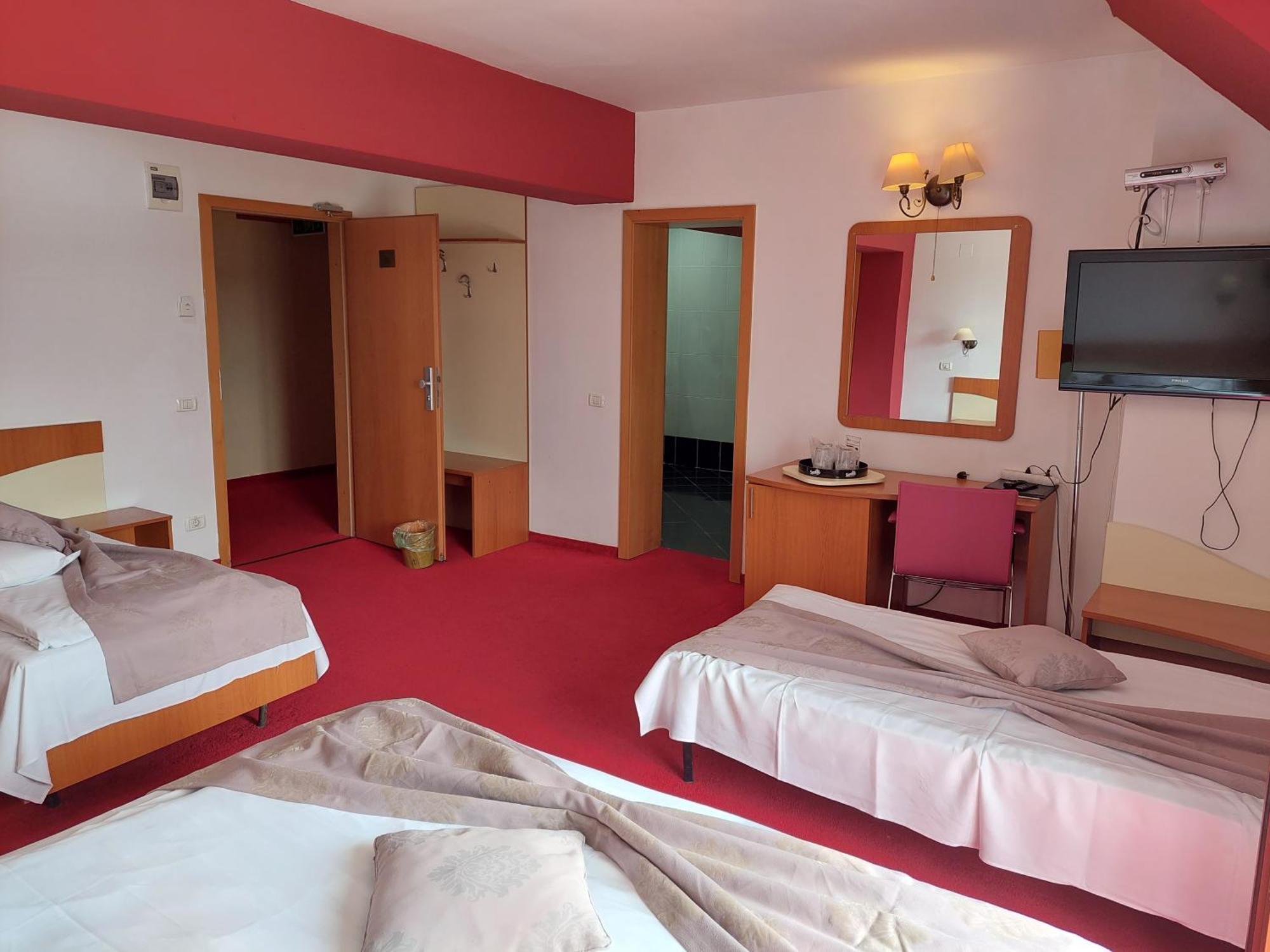 Pension Chalet Poiana Marului Ranch Экстерьер фото